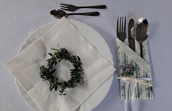 wystrojony talerz dla gościa